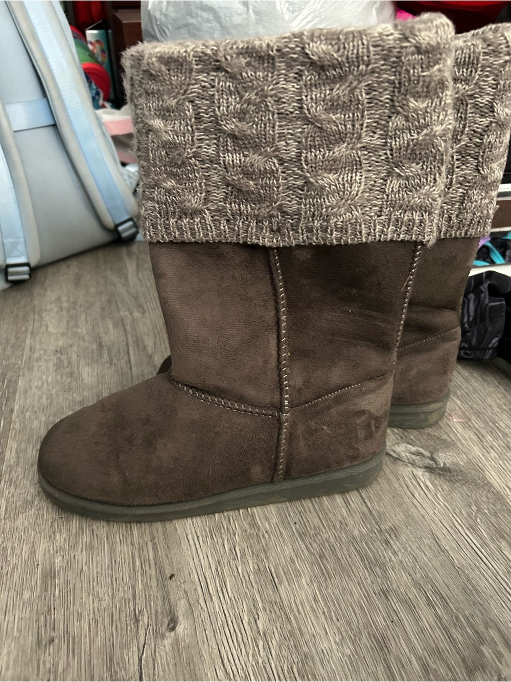 Women’s Brown Knit-Top Winter Boots